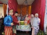 BAZAR PRODI SIYASAH SEMPENA WISUDA 2018 BAZAR PRODI SIYASAH SEMPENA WISUDA 2018