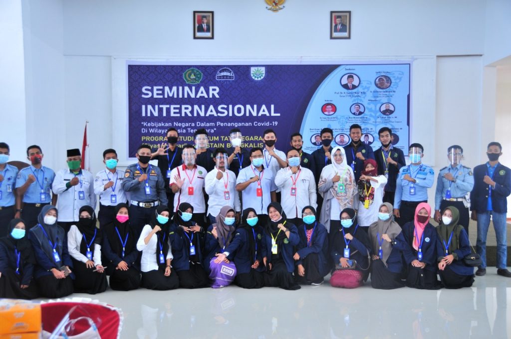 Seminar Internasional Prodi Siyasah Syar’iyyah, Kebijakan Negara dalam Penanganan Covid-19 di Wilayah Asia Tenggara Seminar Internasional Prodi Siyasah Syar’iyyah, Kebijakan Negara dalam Penanganan Covid-19 di Wilayah Asia Tenggara